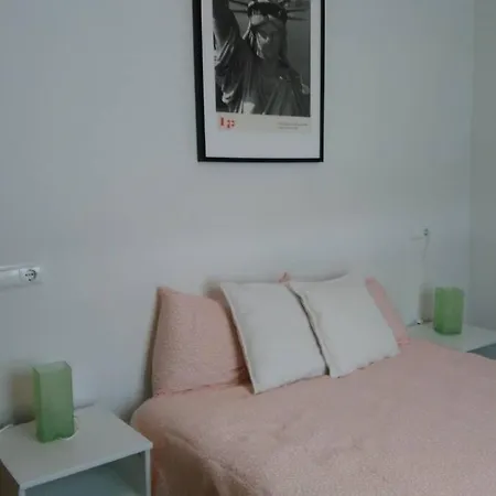 Apartamento En La Mejor Zona Del Oviedo Antiguo. Apartmán